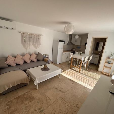Maison De Vacances En Campagne Cavaillon Eksteriør billede