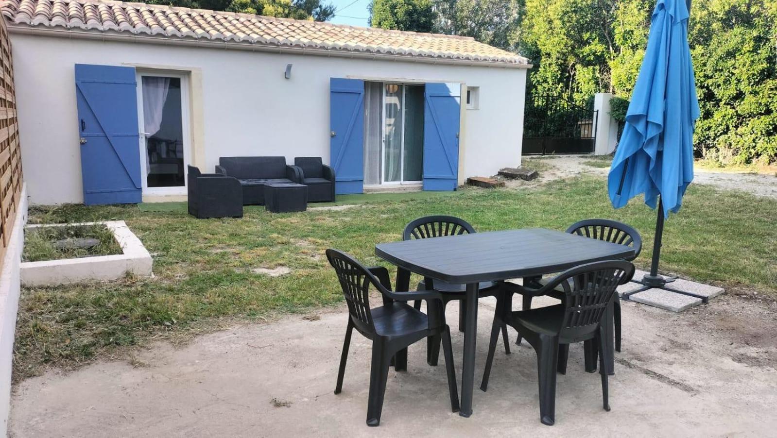 Maison De Vacances En Campagne Cavaillon Eksteriør billede
